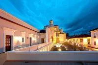 Hotel Dann Monasterio Hotels in 