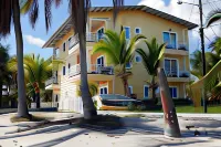 Kevin Kondos Hotels in 
