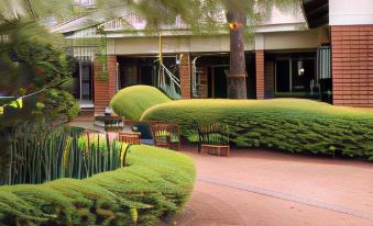 KLH RESORt