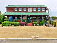 Top of the Hill RV Resort & Cabins Hotels in Comfort