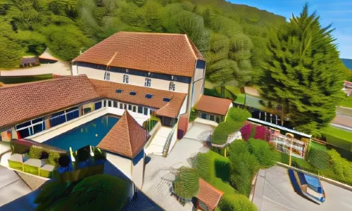 Castel Damandre