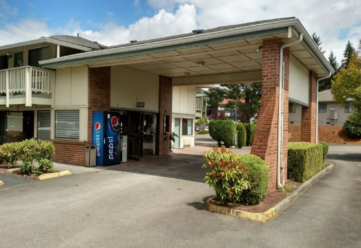 퓨알랍 모텔 외관