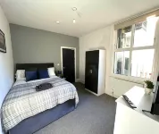 Chantry Suites by SA Stays Hotels near Waltham Windmill