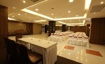 The Contour Hotel