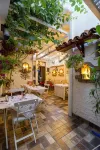 Teos Lodge Pansiyon