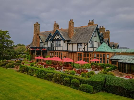 Piersland House