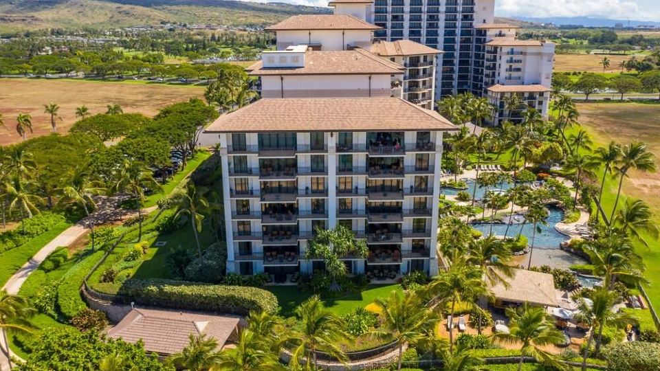 Breathtaking Elegant Ocean View Luxury Beach Villa