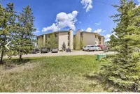 Pet Friendly  Quality Condo near  Winterpark resort