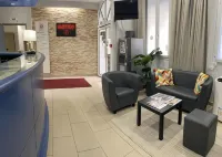 Hipotel Lilas Gambetta Hotels in Bagnolet