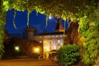 Demeures & Châteaux - Hôtel Greuze & Spa Tournus - parking