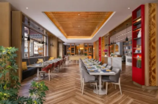 ยาร์เคย์ ทิมพู – ไอเอชซีแอล ซีเล็คชั่นส์