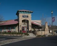 Gateway Hotel, Trademark Collection by Wyndham