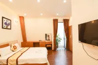 Khách sạn Triều Dâng