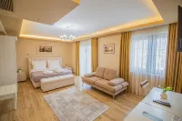 Christi's Hotel Borova