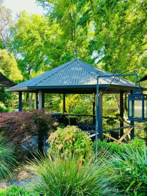 Westwood Lodge Hotels in Porepunkah