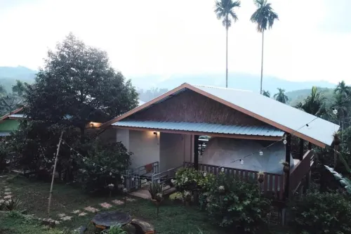 Chill Chill Homestay Hotels in Thung Tako
