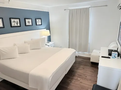 Long Beach Hotel