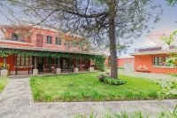 Santa Margarita Hotels near el cerrito, san miguel dueñas Park