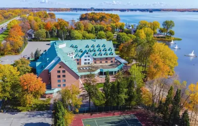 Chateau Vaudreuil Các khách sạn ở Dorion