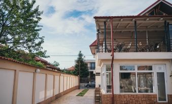 Nest Guesthouse