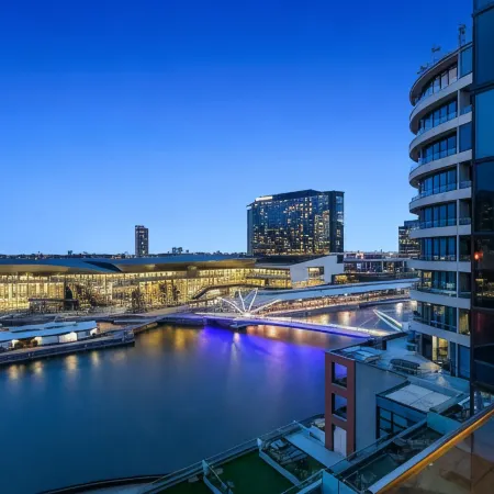 Melbourne Holiday Apartments Flinders Wharf