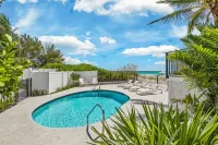 Seabreeze at Anna Maria Island Inn - Beach