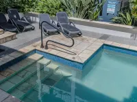 Paradiso Paradise - 3 Bed Apt with Balcony - Beach