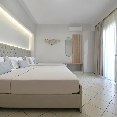 Irida Apartments