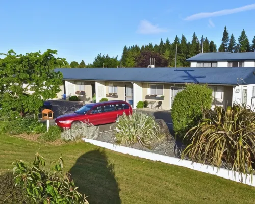Aden Motel Hotels in Te Anau