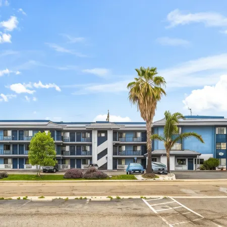 Executive Inn