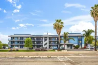 Executive Inn
