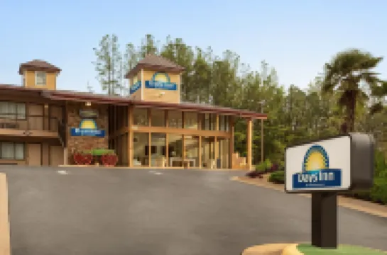 Days Inn by Wyndham Cartersville