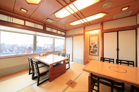 Takasaki Washington Hotel Plaza Отели рядом с достопримечательностью «Shorinzan Darumaji Temple»