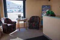 Revelstoke Lodge Hotels in Revelstoke