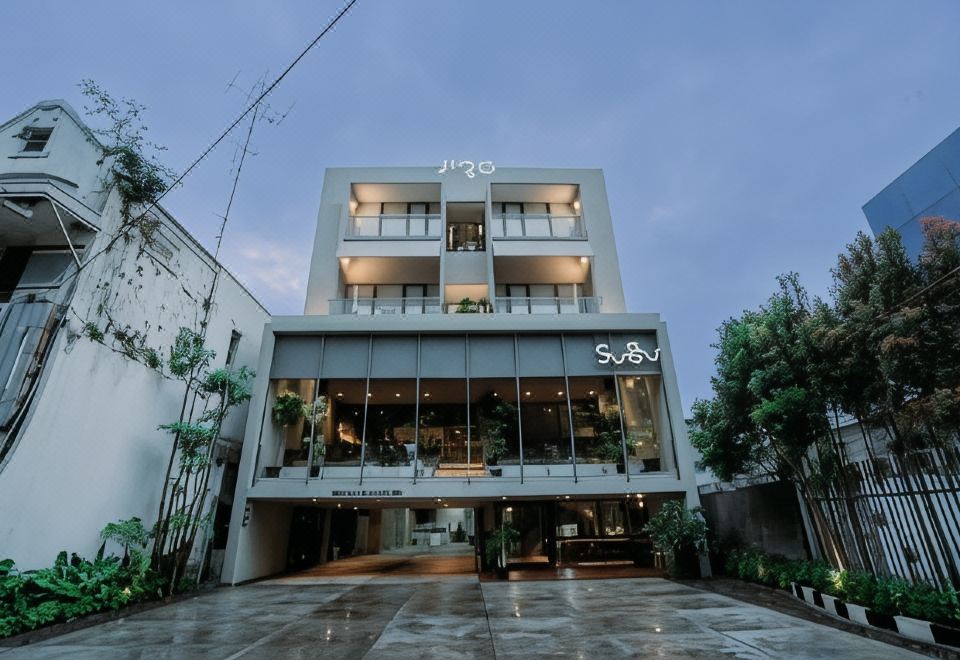 hotel overview picture