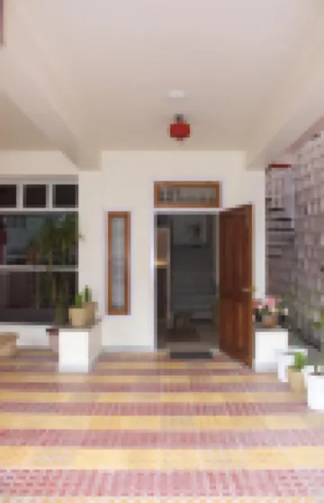 瓦納格勒達旅館