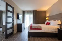 Ramada by Wyndham Ottawa on the Rideau