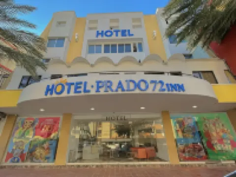 Hotel Prado 72 Inn Hotel dekat Museo del Caribe