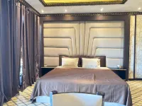 Yuki Grand Hotel - Inns