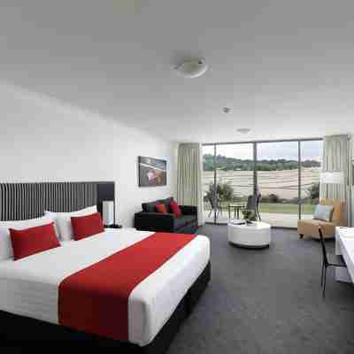 Rydges Mount Panorama Bathurst, an EVT hotel Rooms