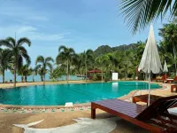 Diamond Beach Resort Krabi Town - مسبح