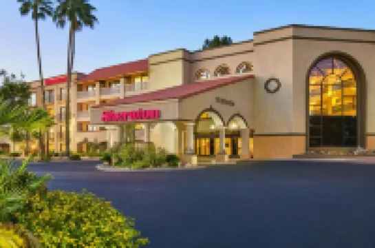 쉐라톤 투손 호텔 & 스위트