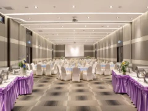 Mida Hotel Ngamwongwan Hotels in Nonthaburi