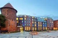 Hilton Gdansk Hotel in zona Gunter Grass and Oskar Matzerath Monument