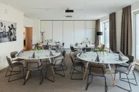 Vienna House by Wyndham MQ Kronberg Hotels in Glashütten