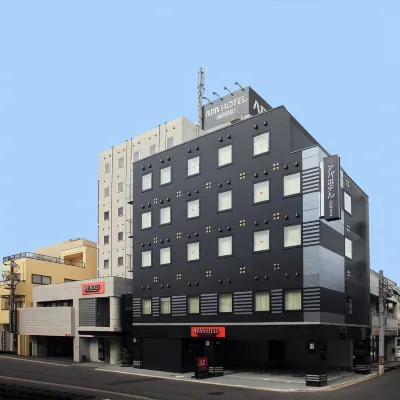 APA Hotel Takamatsu-Kawaramachi Hotels near Hanazono Station