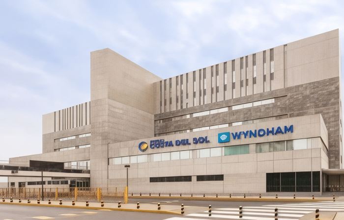 Wyndham Costa del Sol Lima Airport