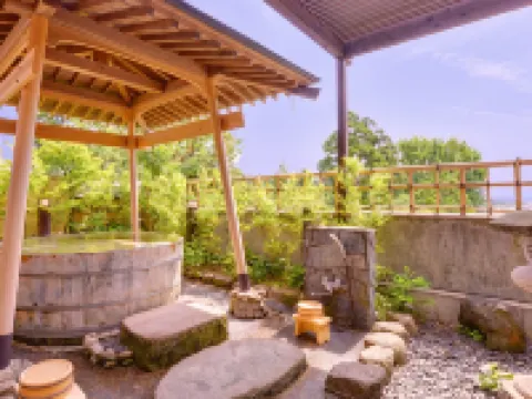 Oyado Dairoku Hotels in Yahiko