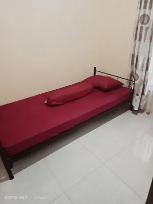 Arsya Kost Homestay Отели в г. 