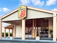 Super 8 by Wyndham Kissimmee/Maingate/Orlando Area Hotels in Celebration